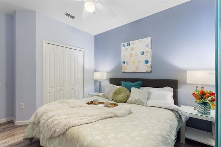 Image No.51-10 Bed Property for sale