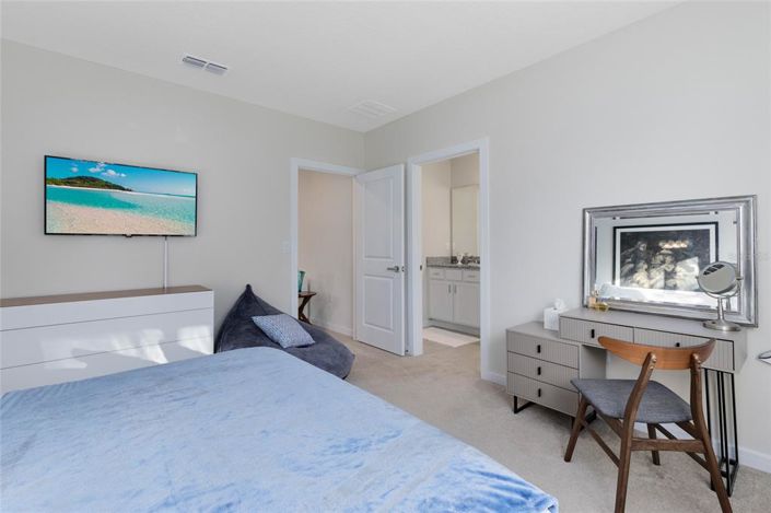 Image No.13-4 Bed Property for sale