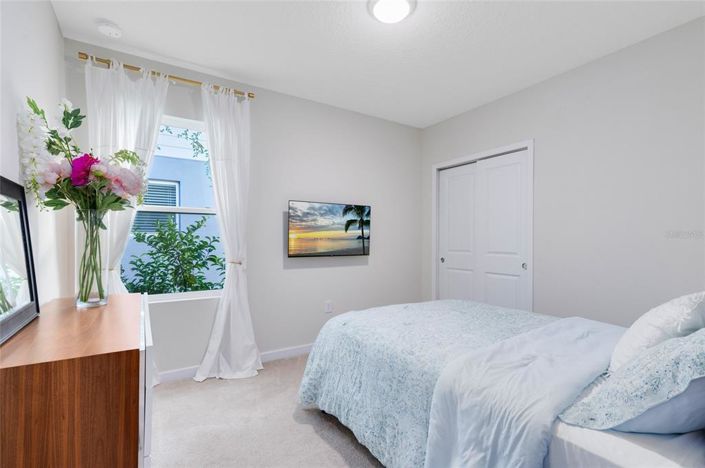 Image No.17-4 Bed Property for sale