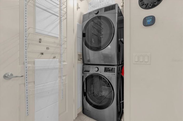 Image No.17-2 Bed Townhouse for sale