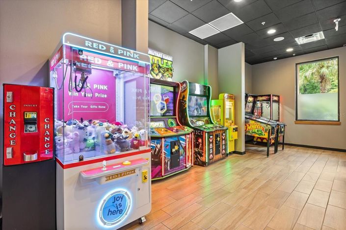 Image No.38-2 Bed Townhouse for sale