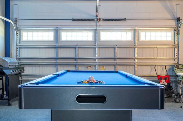 Image No.13-6 Bed Property for sale