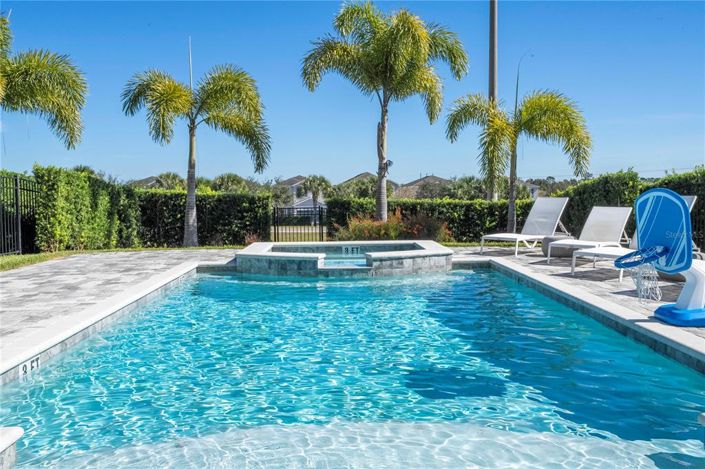 Image No.47-6 Bed Property for sale