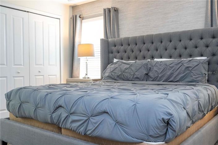 Image No.20-4 Bed Townhouse for sale