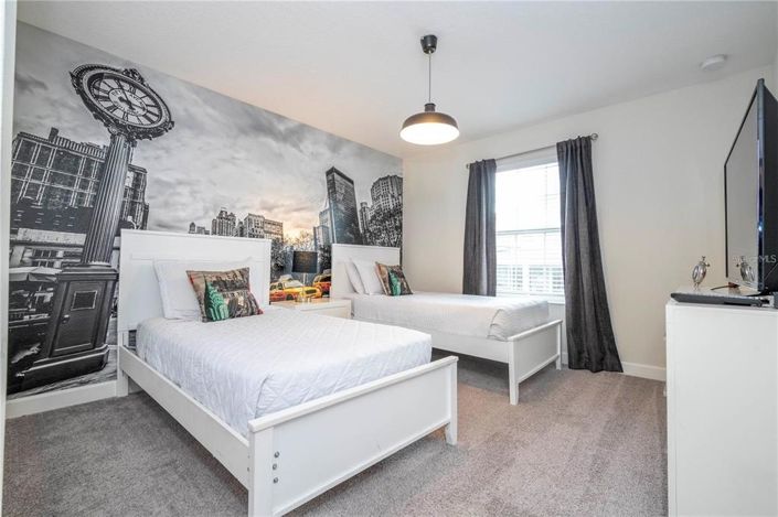 Image No.25-4 Bed Townhouse for sale