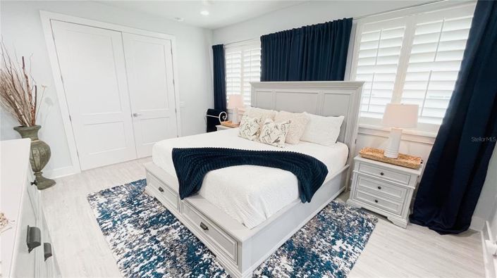 Image No.38-6 Bed Property for sale