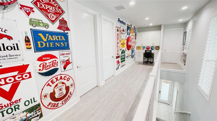 Image No.60-6 Bed Property for sale