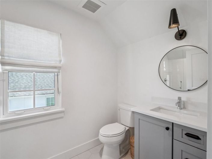 Image No.45-3 Bed Property for sale