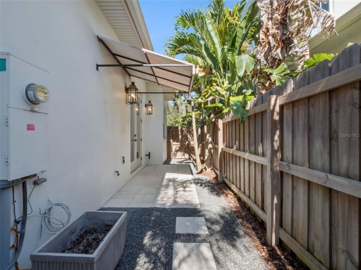 Image No.49-3 Bed Property for sale