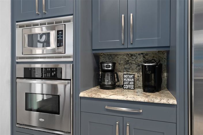 Image No.19-8 Bed Property for sale