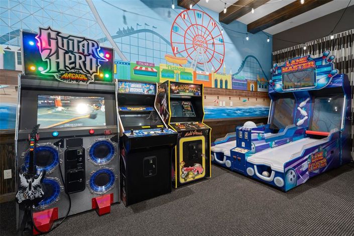 Image No.35-8 Bed Property for sale