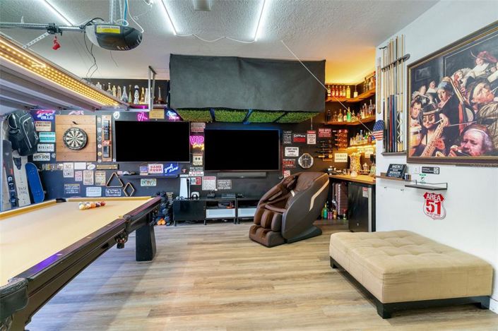 Image No.45-3 Bed Property for sale