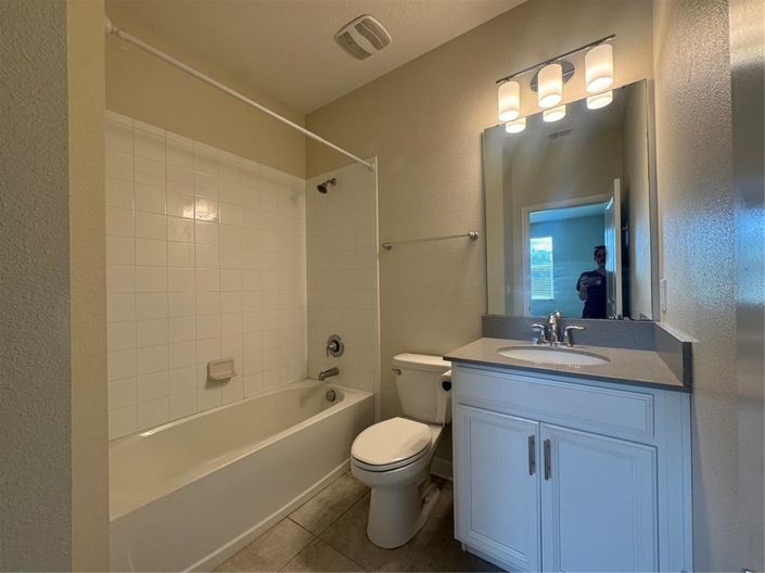 Image No.24-3 Bed Townhouse for sale