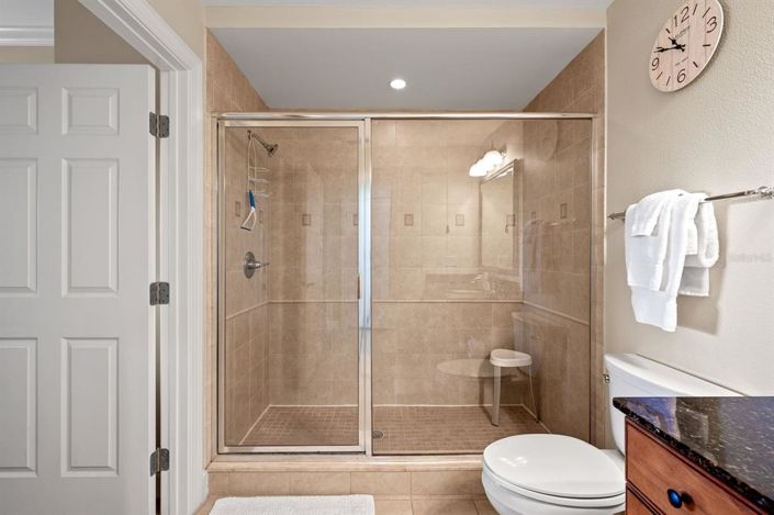 Image No.30-3 Bed Property for sale