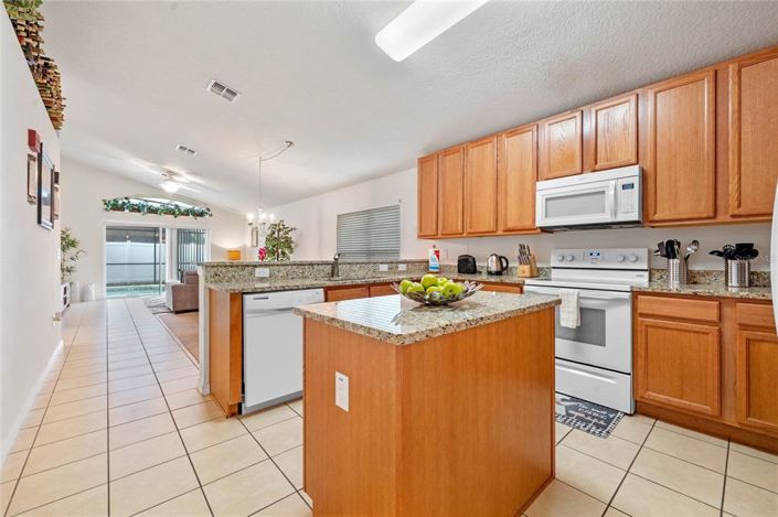 Image No.12-4 Bed Property for sale