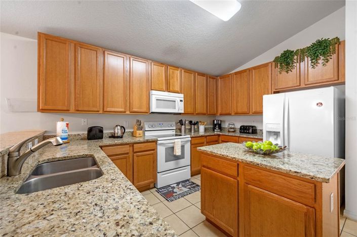 Image No.13-4 Bed Property for sale