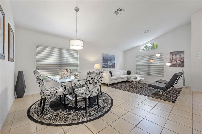 Image No.7-4 Bed Property for sale