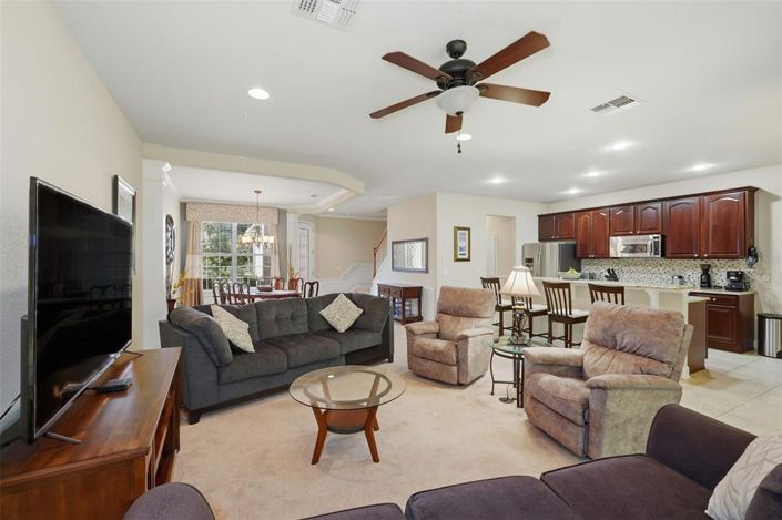 Image No.12-3 Bed Property for sale