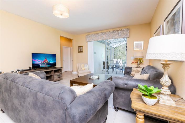 Image No.4-5 Bed Property for sale