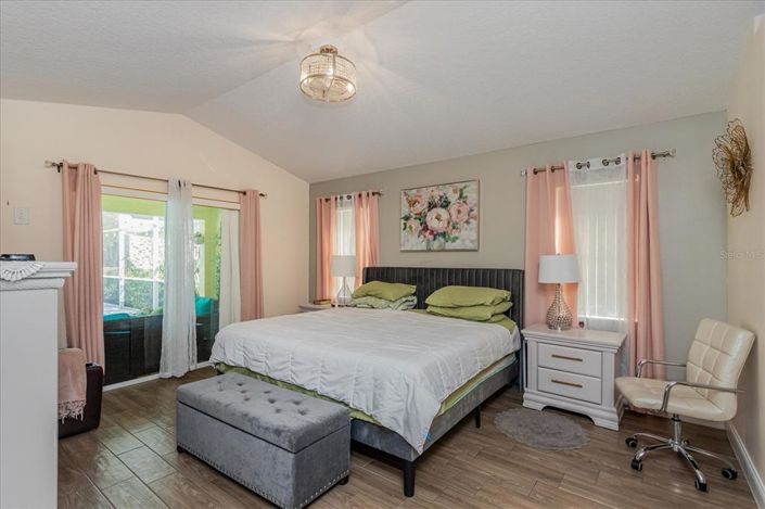 Image No.14-Propriété de 4 chambres à vendre à Davenport