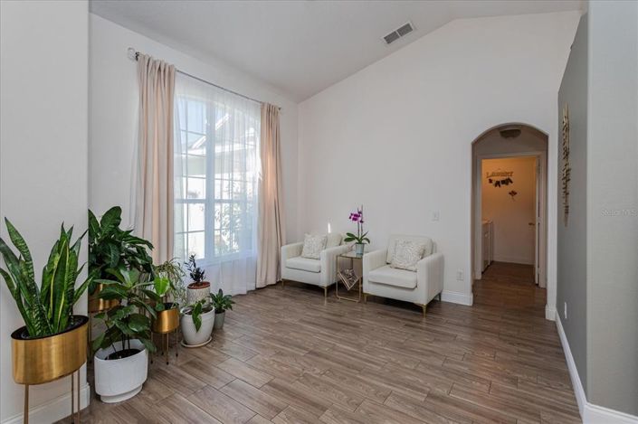 Image No.4-Propriété de 4 chambres à vendre à Davenport