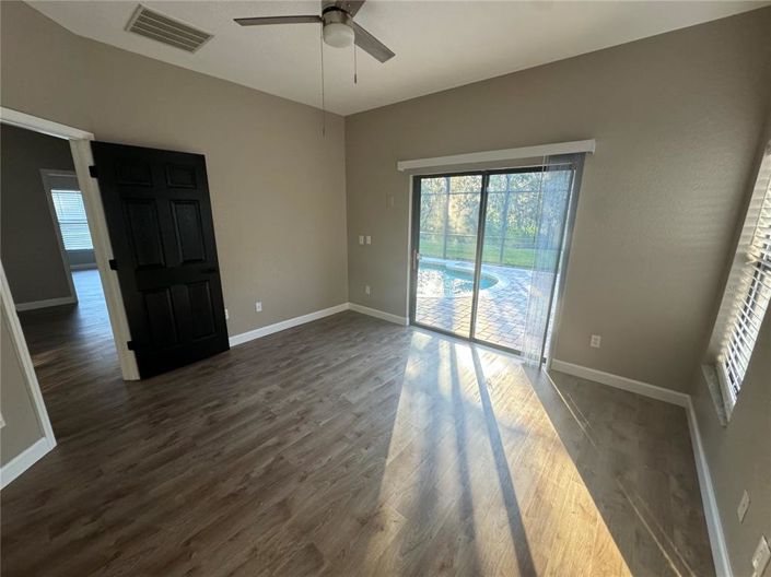 Image No.10-4 Bed Property for sale