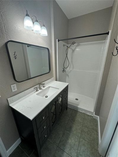 Image No.15-4 Bed Property for sale