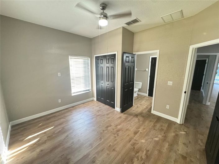 Image No.18-4 Bed Property for sale