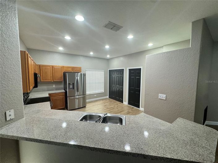 Image No.7-4 Bed Property for sale