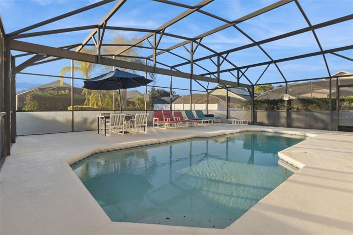 Image No.19-4 Bed Property for sale