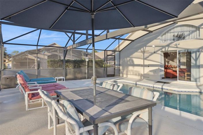 Image No.20-4 Bed Property for sale