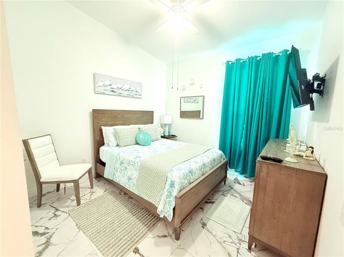 Image No.16-4 Bed Property for sale