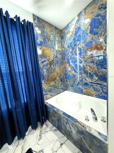 Image No.30-4 Bed Property for sale