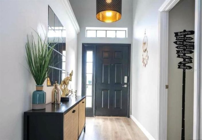 Image No.12-4 Bed Property for sale