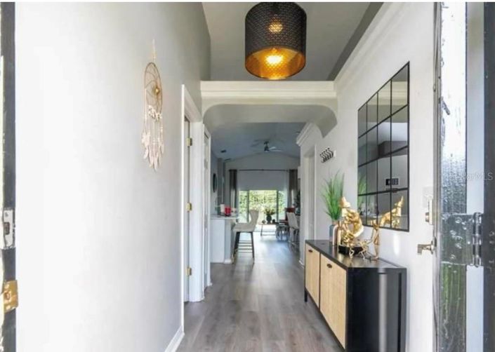 Image No.18-4 Bed Property for sale