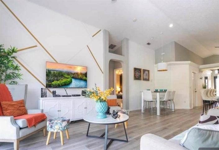 Image No.22-4 Bed Property for sale