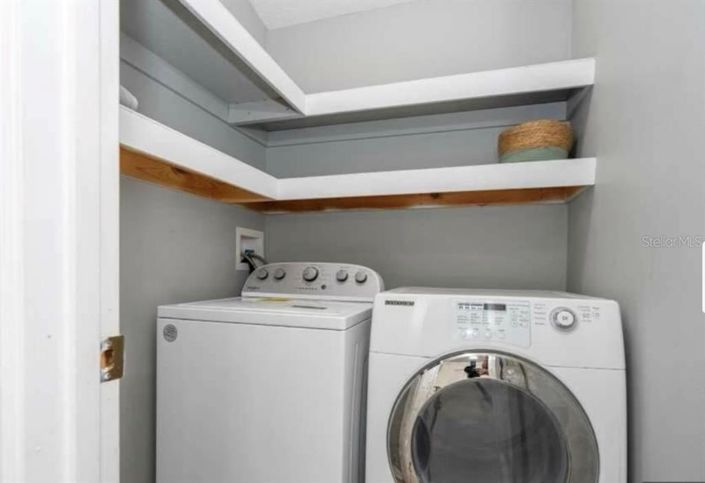 Image No.27-4 Bed Property for sale