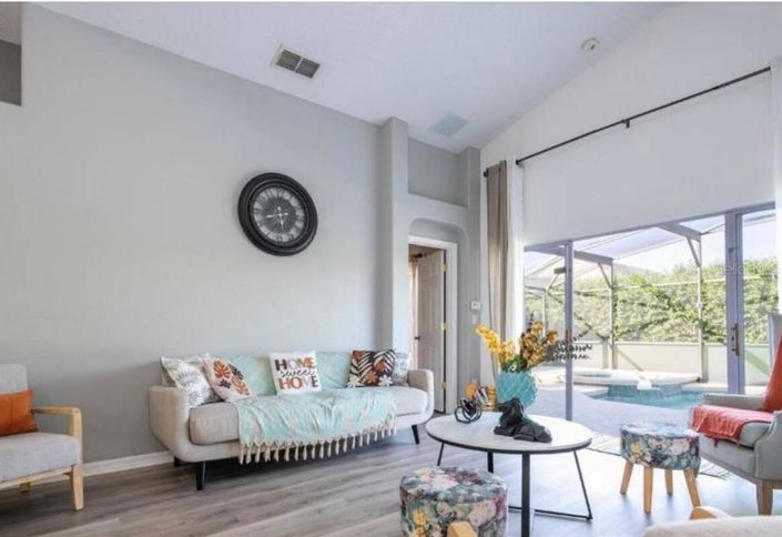 Image No.37-4 Bed Property for sale