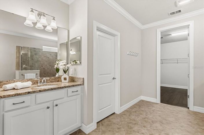 Image No.16-3 Bed Property for sale