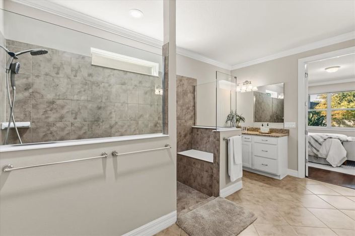 Image No.18-3 Bed Property for sale