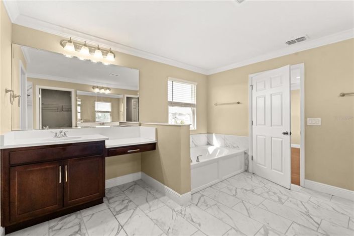 Image No.59-Propriété de 7 chambres à vendre à Clermont