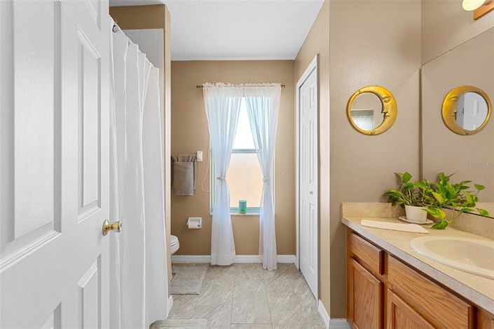 Image No.26-4 Bed Property for sale