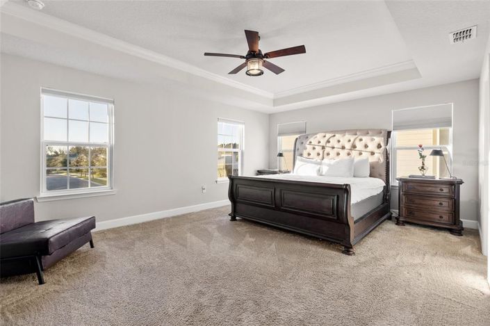 Image No.34-5 Bed Property for sale