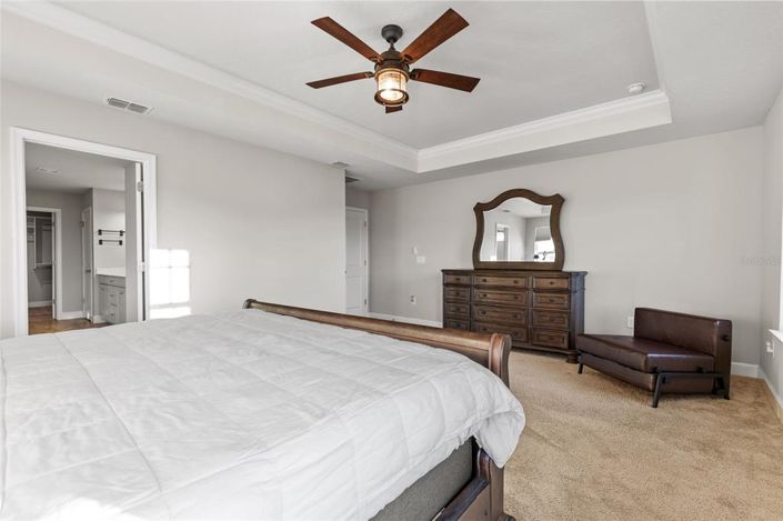 Image No.35-5 Bed Property for sale