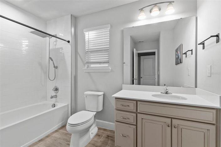 Image No.44-5 Bed Property for sale