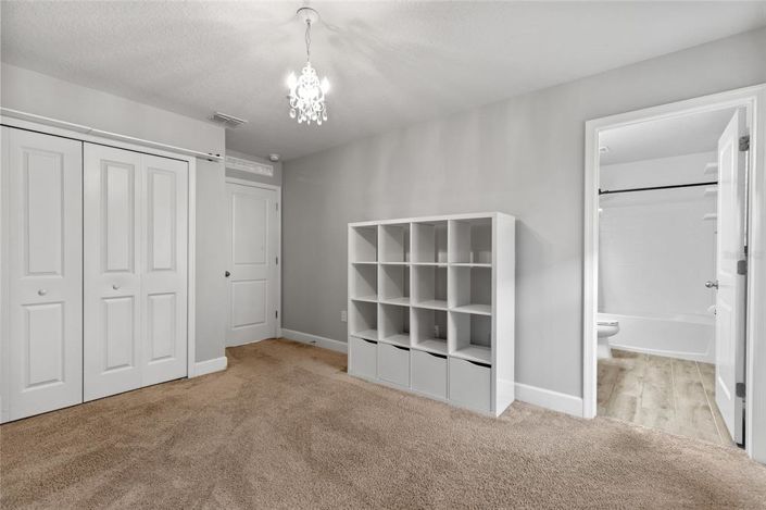 Image No.46-5 Bed Property for sale