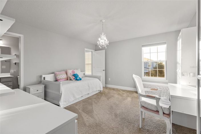 Image No.48-5 Bed Property for sale