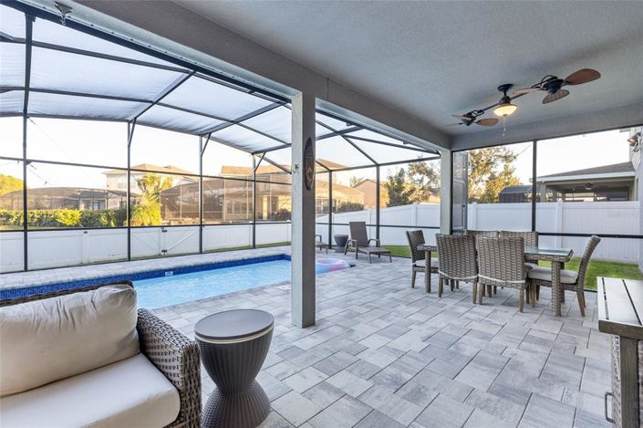 Image No.54-5 Bed Property for sale