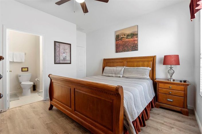 Image No.29-5 Bed Property for sale