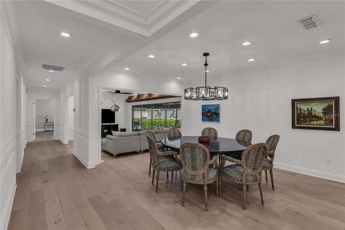 Image No.11-3 Bed Property for sale